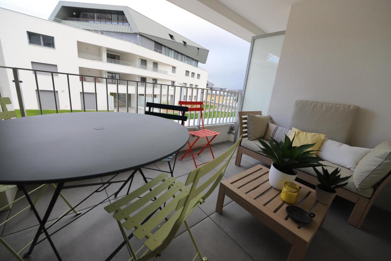 La Jolie Vue - garage et balcon à deux pas du centre Appartamento Annecy Esterno foto